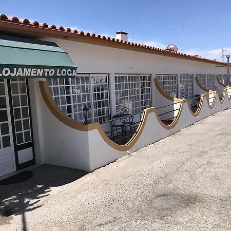 Residencial Colaco Alcoentre Eksteriør billede